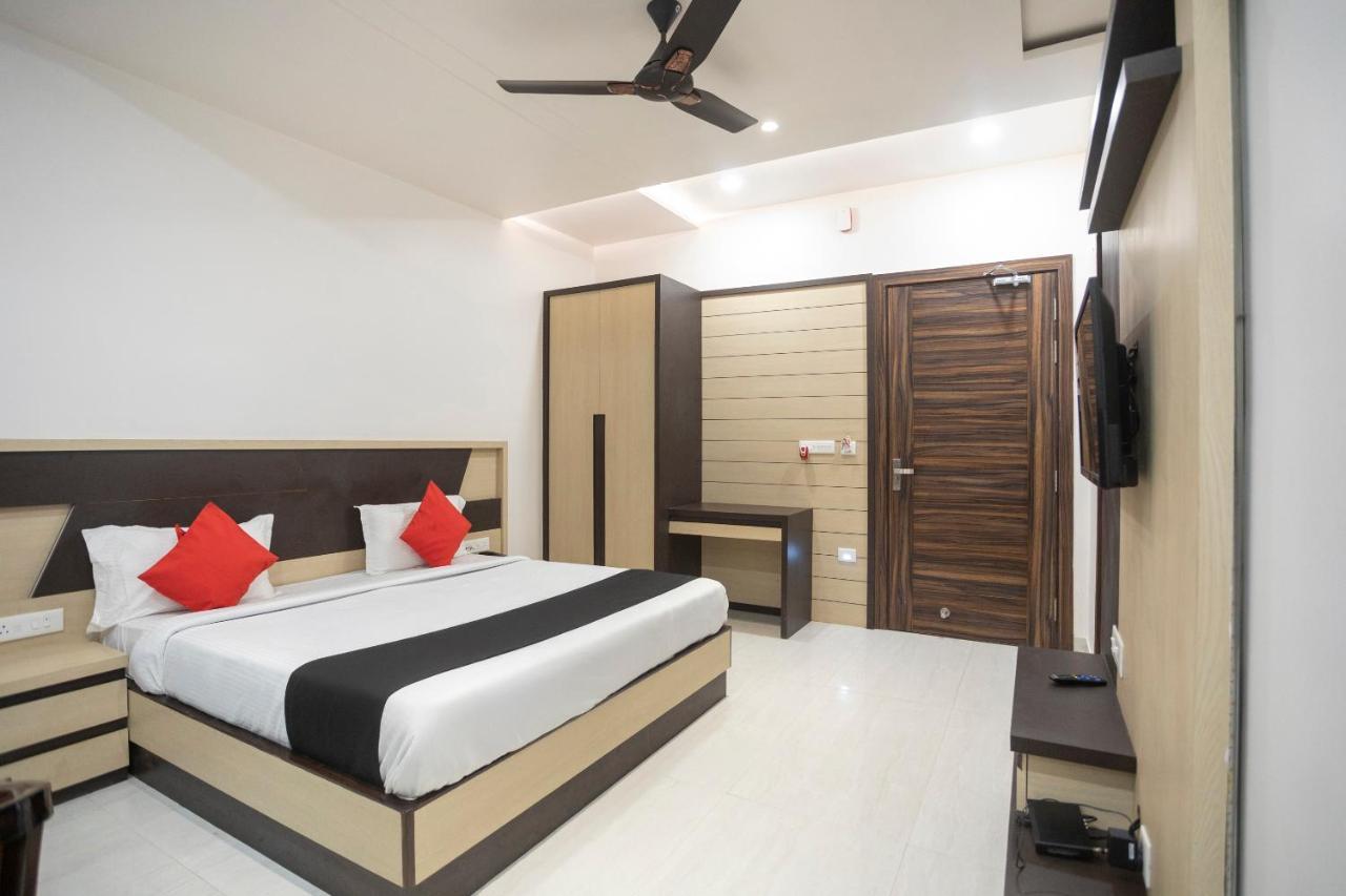Capital O 69415 Green View Resort Alīgarh Exterior foto